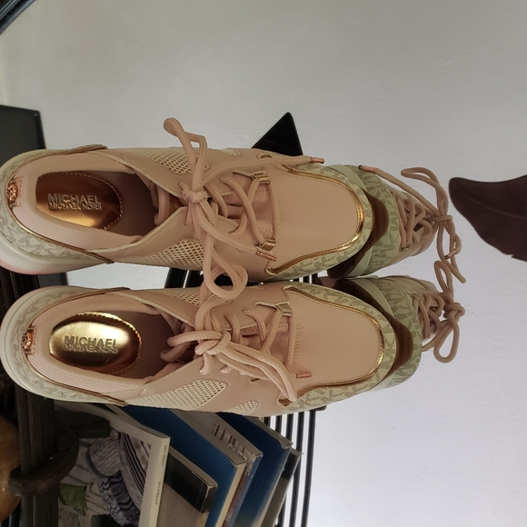 Michael Kors Pink Sneakers with Sporty Design - Picture 1 of 3